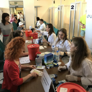 Światowy Dzień Walki z Cukrzycą zorganizowany przez studentów w Wydziale Nauk Farmaceutycznych w Sosnowcu